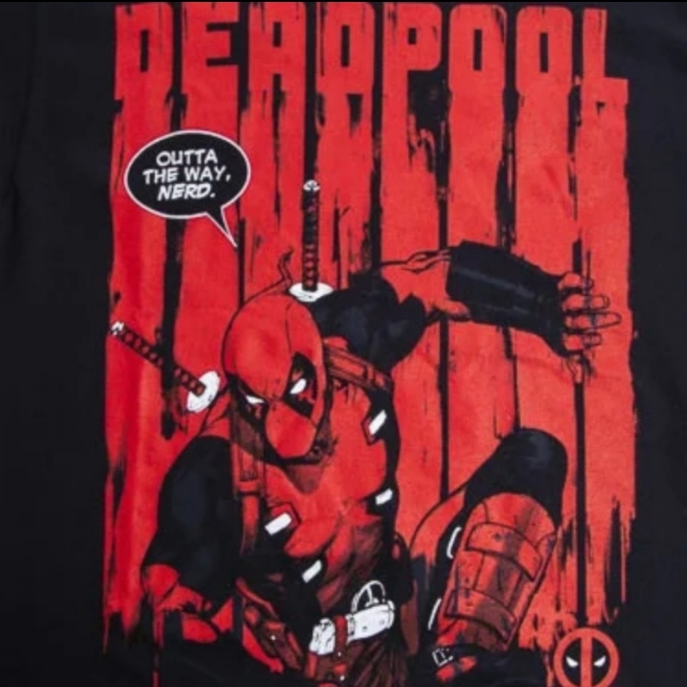 Deadpool Graphic Tee - Picture 3 of 5